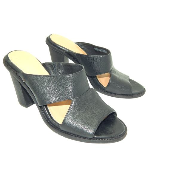 Ugg Celia Black Leather Slide On Women Size 8 Worn 1 X - Picture 1 of 8